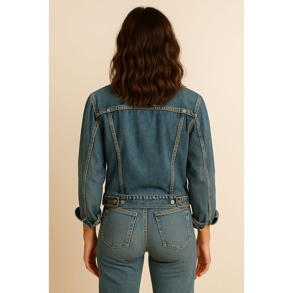 Levi’s | Vintage Medium Wash Denim Trucker Jacket Size S | EUC - Picture 2 of 11